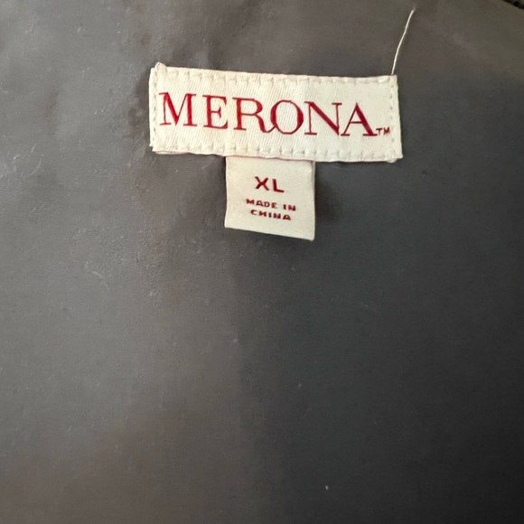 Faux Fur Vest- XL - Picture 2 of 2